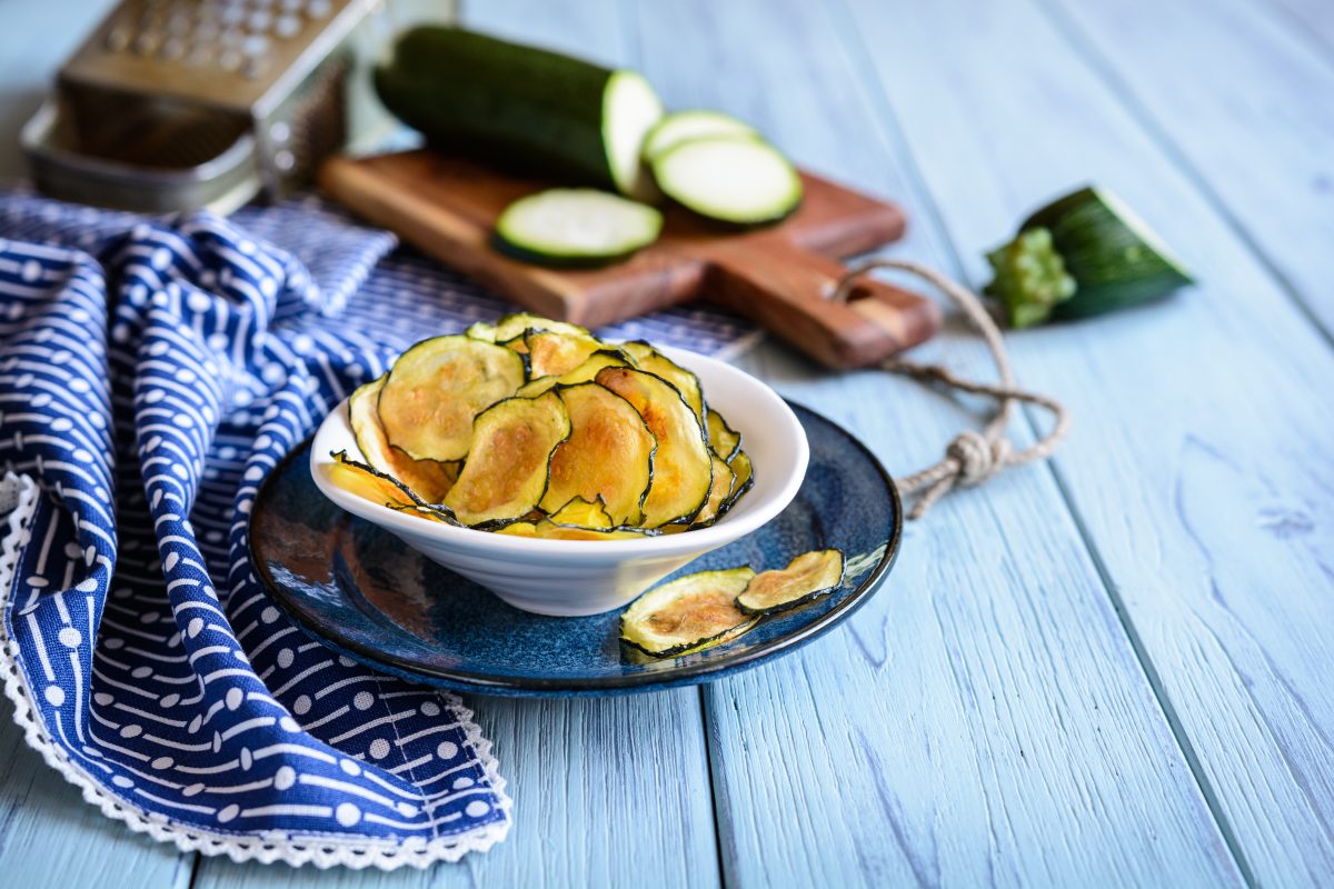 Chips di zucchine: gustose e con solo 20 calorie